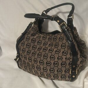 Michael Kors Hobo bag